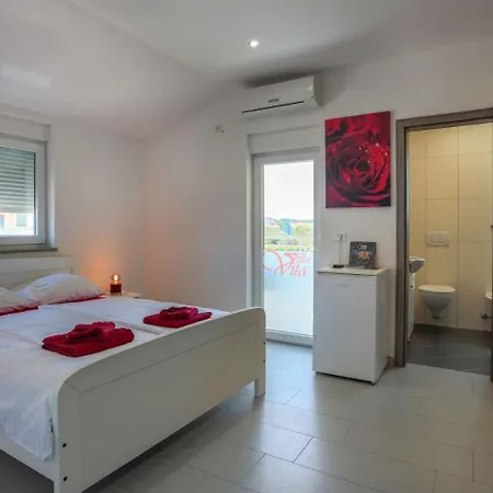 Apartments&studios Affittacamere Valbandon