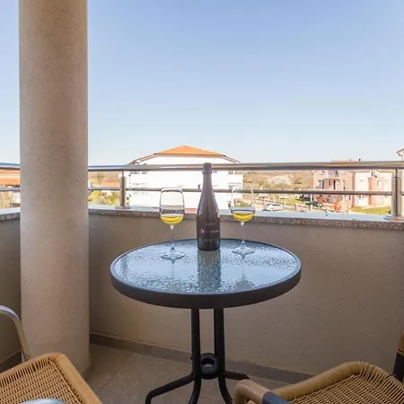 Apartments&studios Valbandon