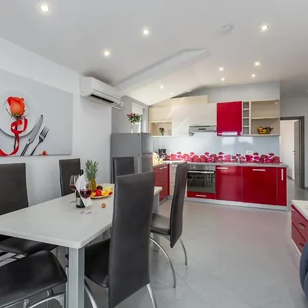Apartments&studios *