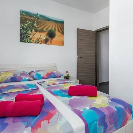 Apartments&studios Affittacamere Valbandon