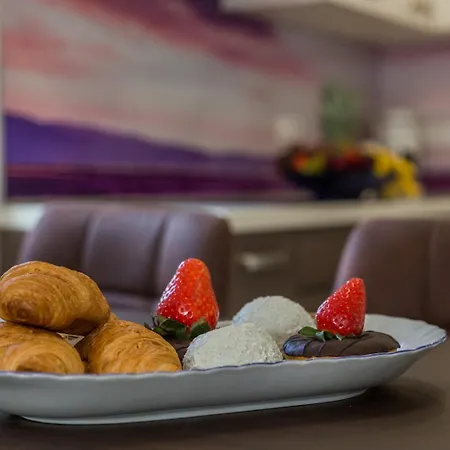 & With Common Pool Гостевой дом Valbandon