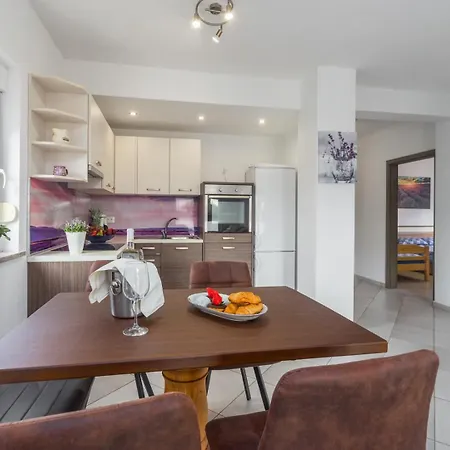 Apartments&studios *
