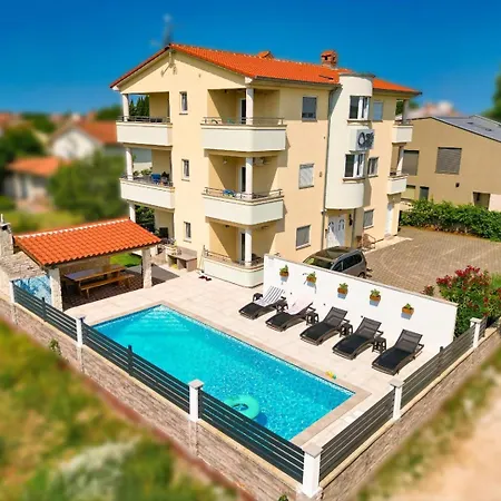 Apartments&studios