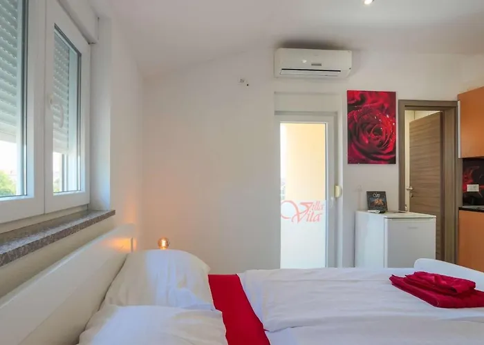 & With Common Pool Gostinjska kuća