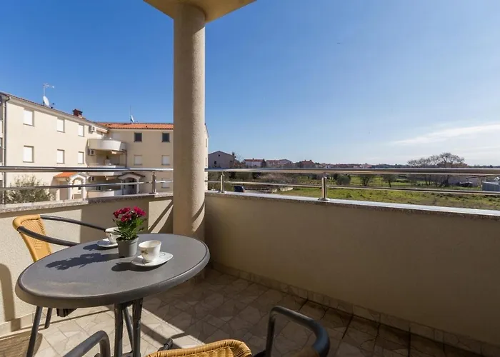 Gostinjska kuća & With Common Pool