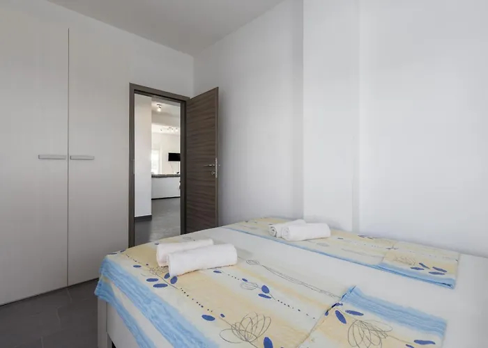 & With Common Pool Gostinjska kuća 4*