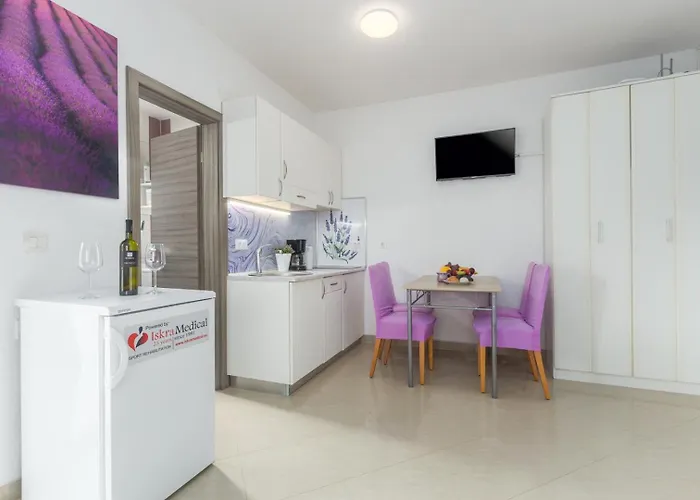 & With Common Pool 4*