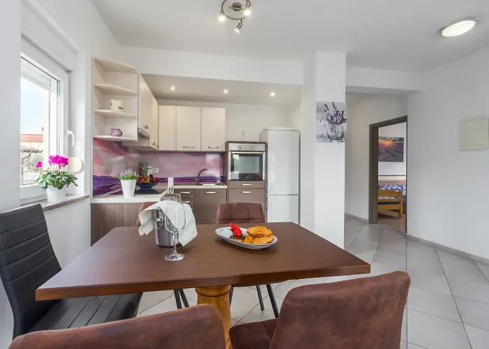 & With Common Pool 4*